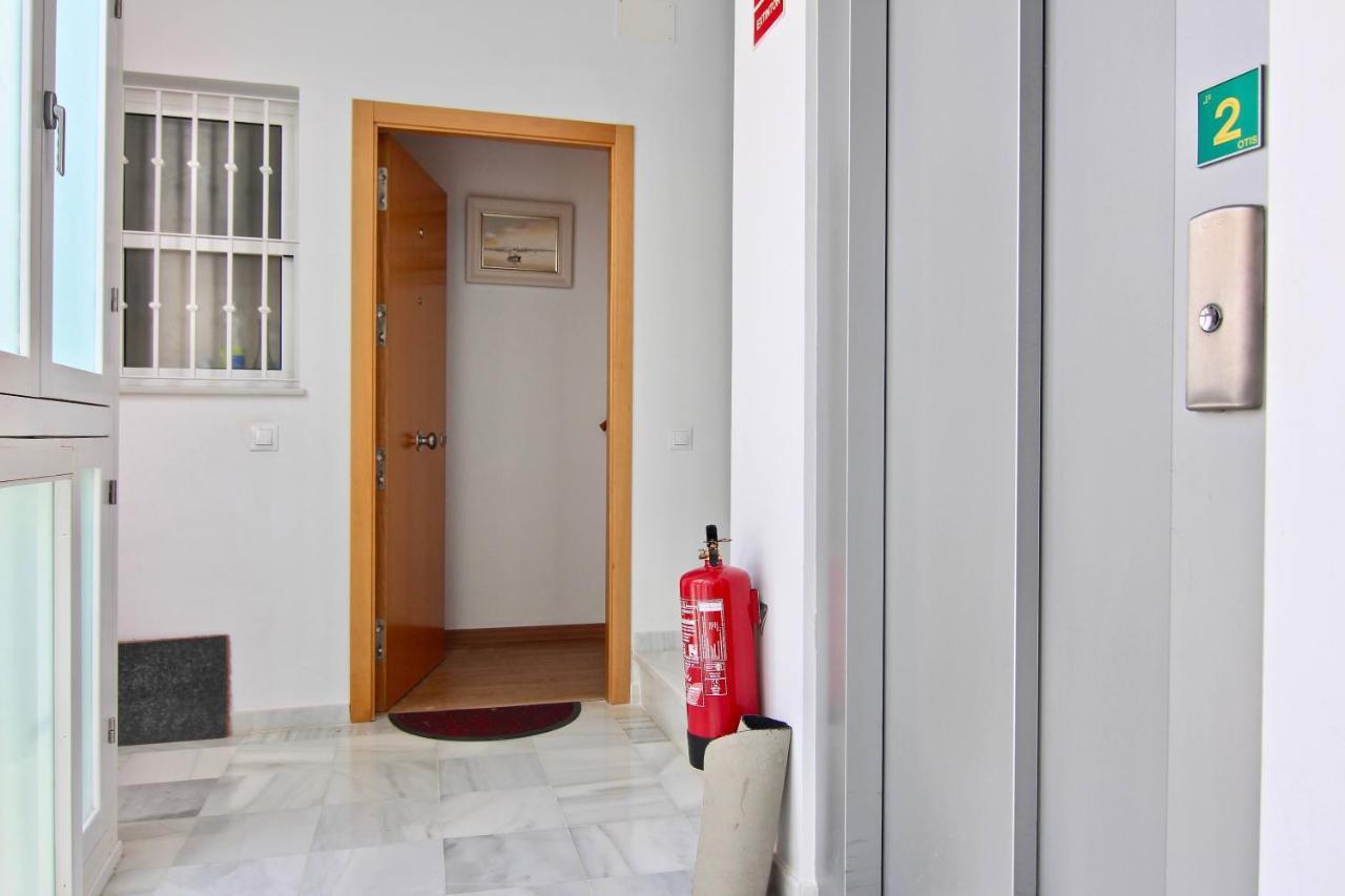 Apartamento Confortable Junto Al Mercado Cadiz Dış mekan fotoğraf